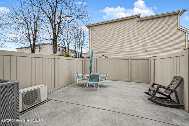 $639,000 | 709 Correll Avenue | Rossville