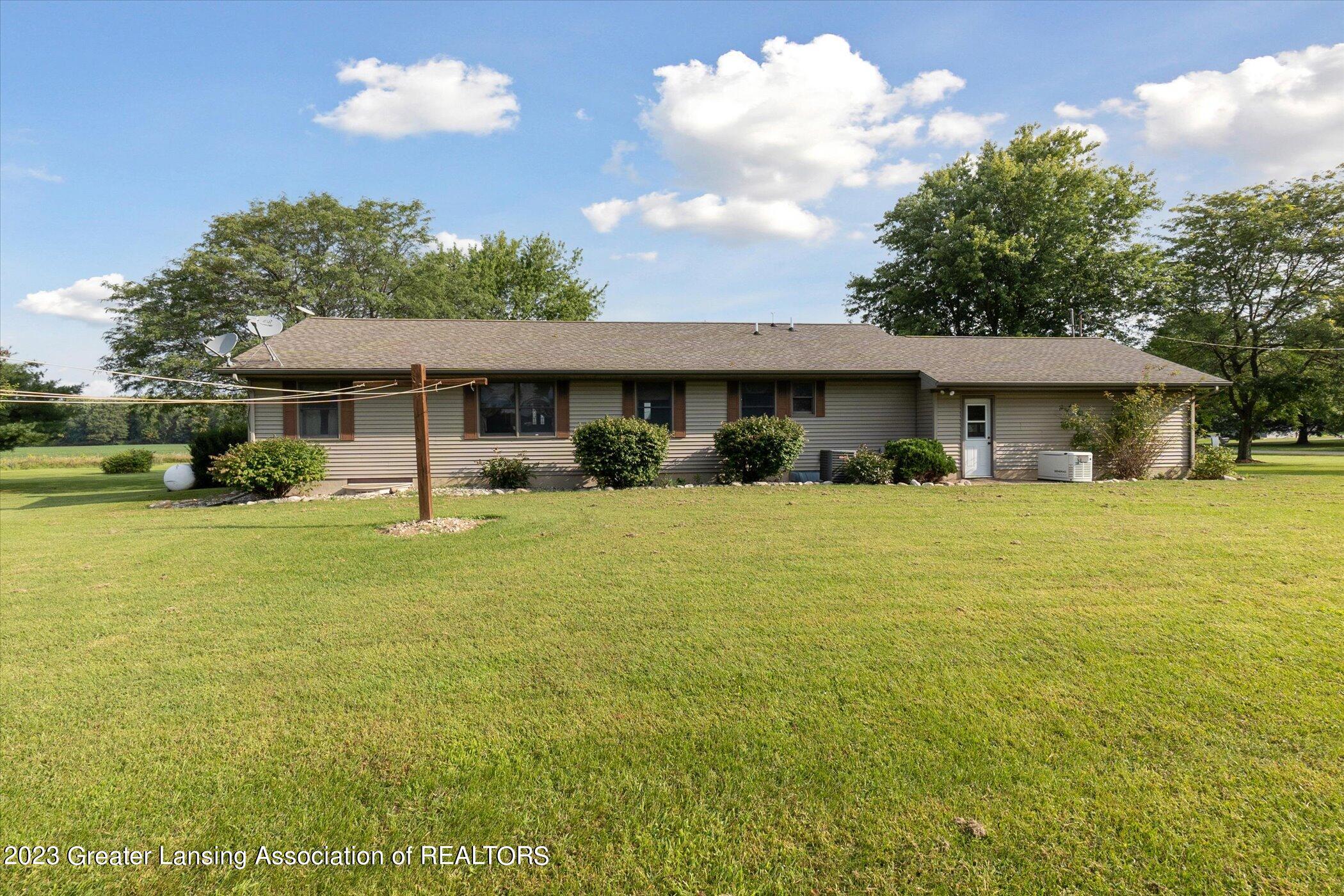 201 North Chester Road Charlotte, MI 48813 - Photo 43 of 49 43-201-N-Chester-Rd-Charlotte-MI-48813-W