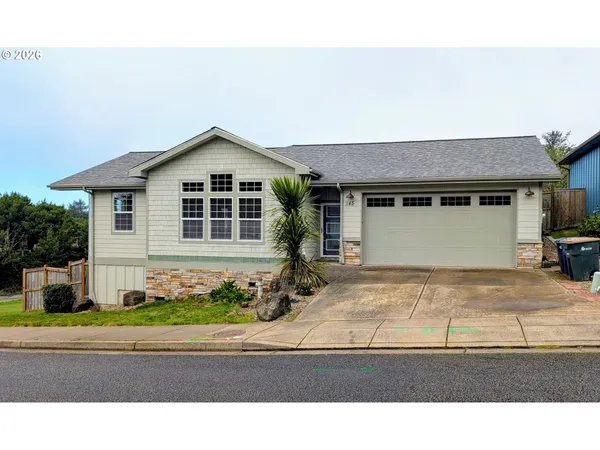 $539,500 | 145 Northeast 71st Street, Newport, OR 97365