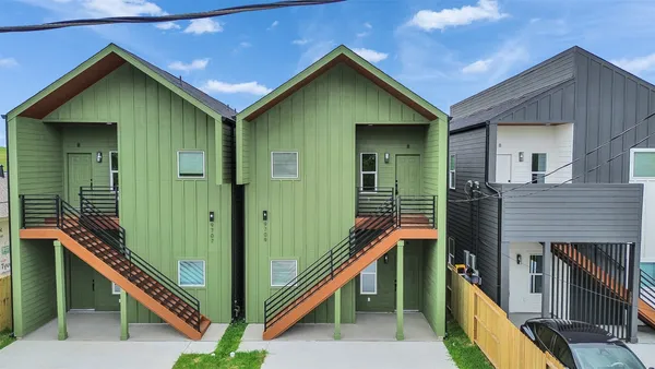 $2,300 | 9707 Cargill Street, Unit AB, Houston, TX 77029