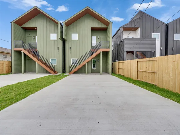 $2,300 | 9707 Cargill Street, Unit AB, Houston, TX 77029