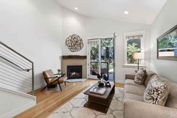 $998,000 | 544 Grove Street, Healdsburg, CA 95448