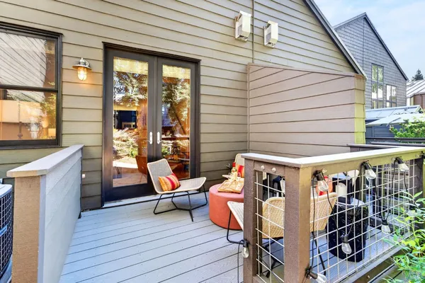 $998,000 | 544 Grove Street, Healdsburg, CA 95448