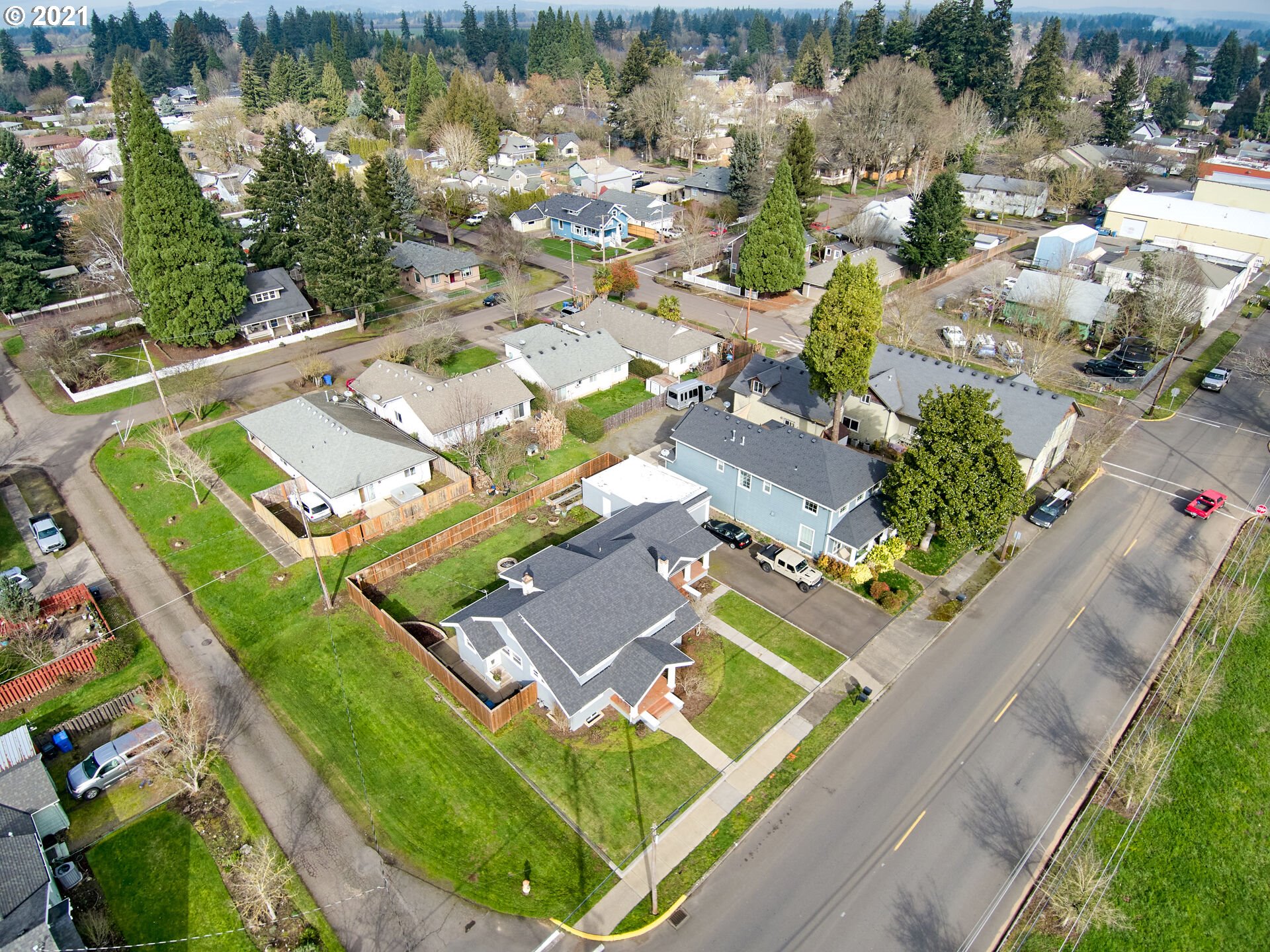 3249 3rd Street Hubbard, OR 97032 - Photo 3 of 32 Gallery Image 3