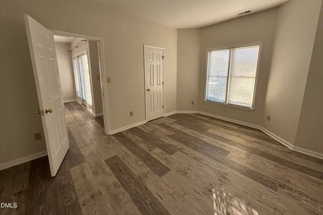 $1,895 | 1001 Brighthurst Drive, Unit 106, Raleigh, NC 27605