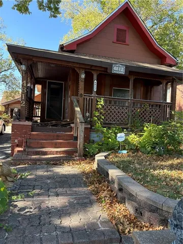 $279,000 | 4812 Mercier Street, Kansas City, MO 64112