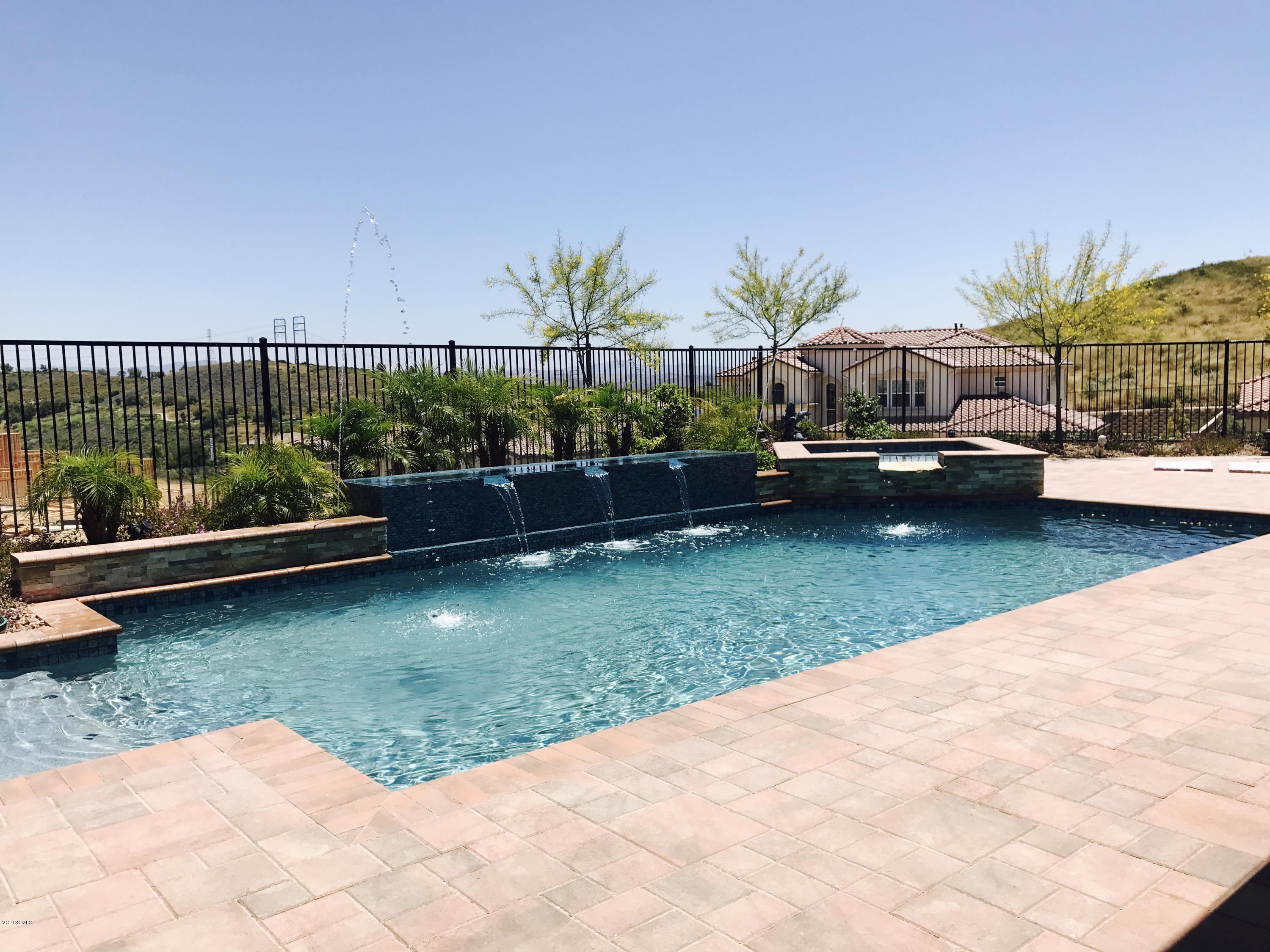 7306 Nicklaus Road Moorpark, CA 93021 - Photo 27 of 32 fullsizeoutput_306