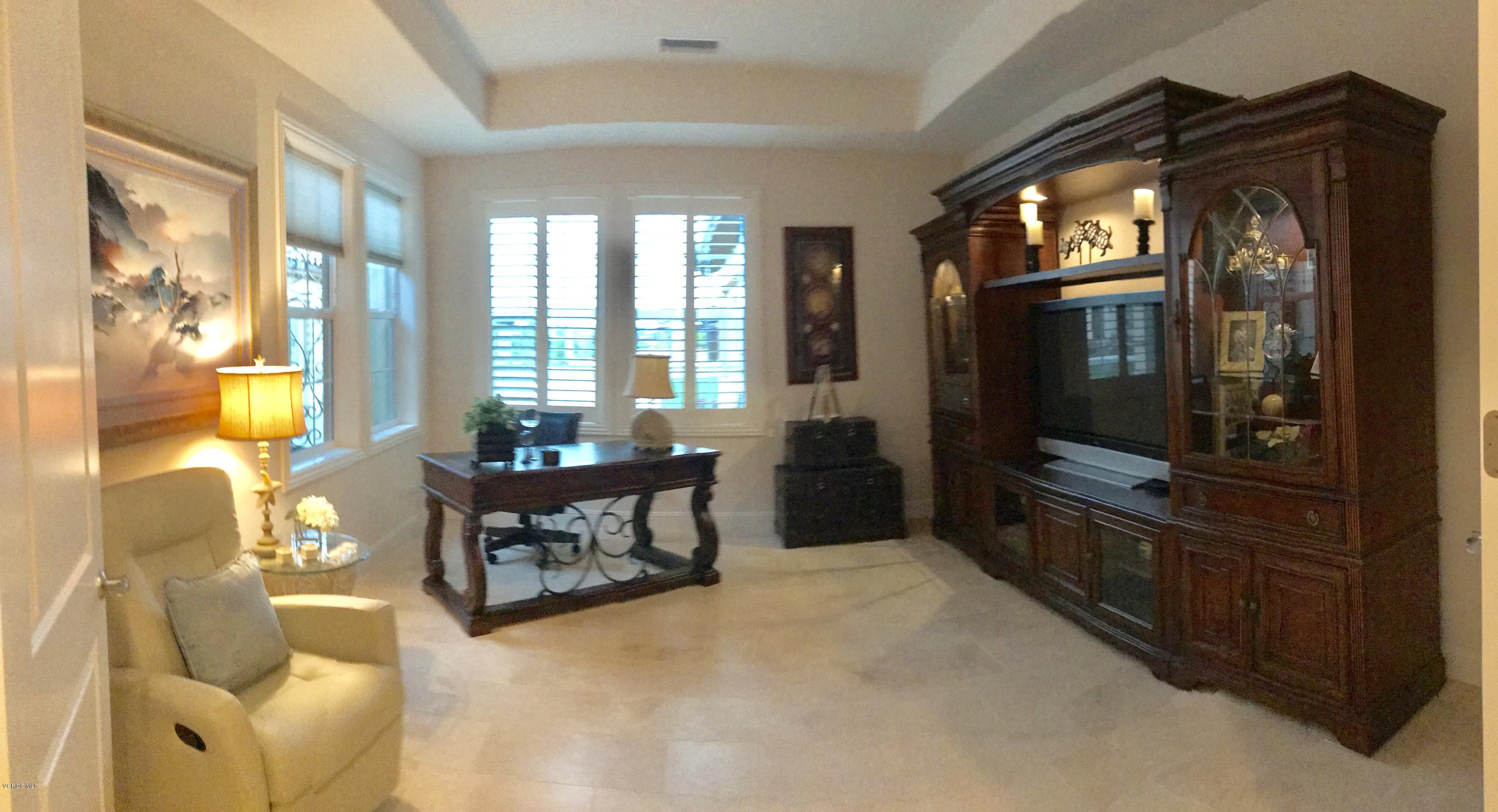 7306 Nicklaus Road Moorpark, CA 93021 - Photo 8 of 32 fullsizeoutput_4a9