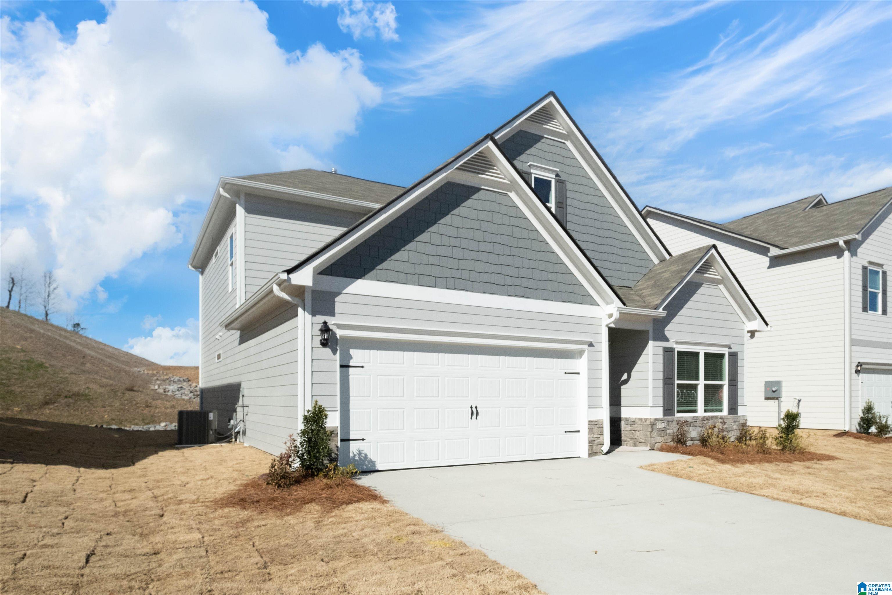 2020 Vly Run Leeds, AL 35094 - Photo 2 of 33