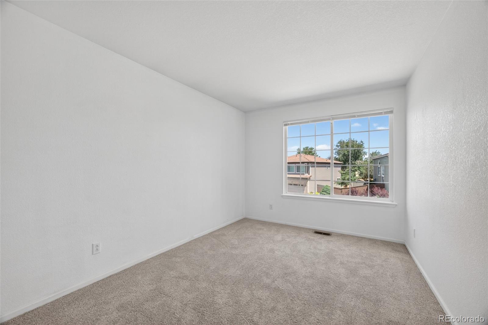 9767 Dampler Way Highlands Ranch, CO 80130 - Photo 38 of 50