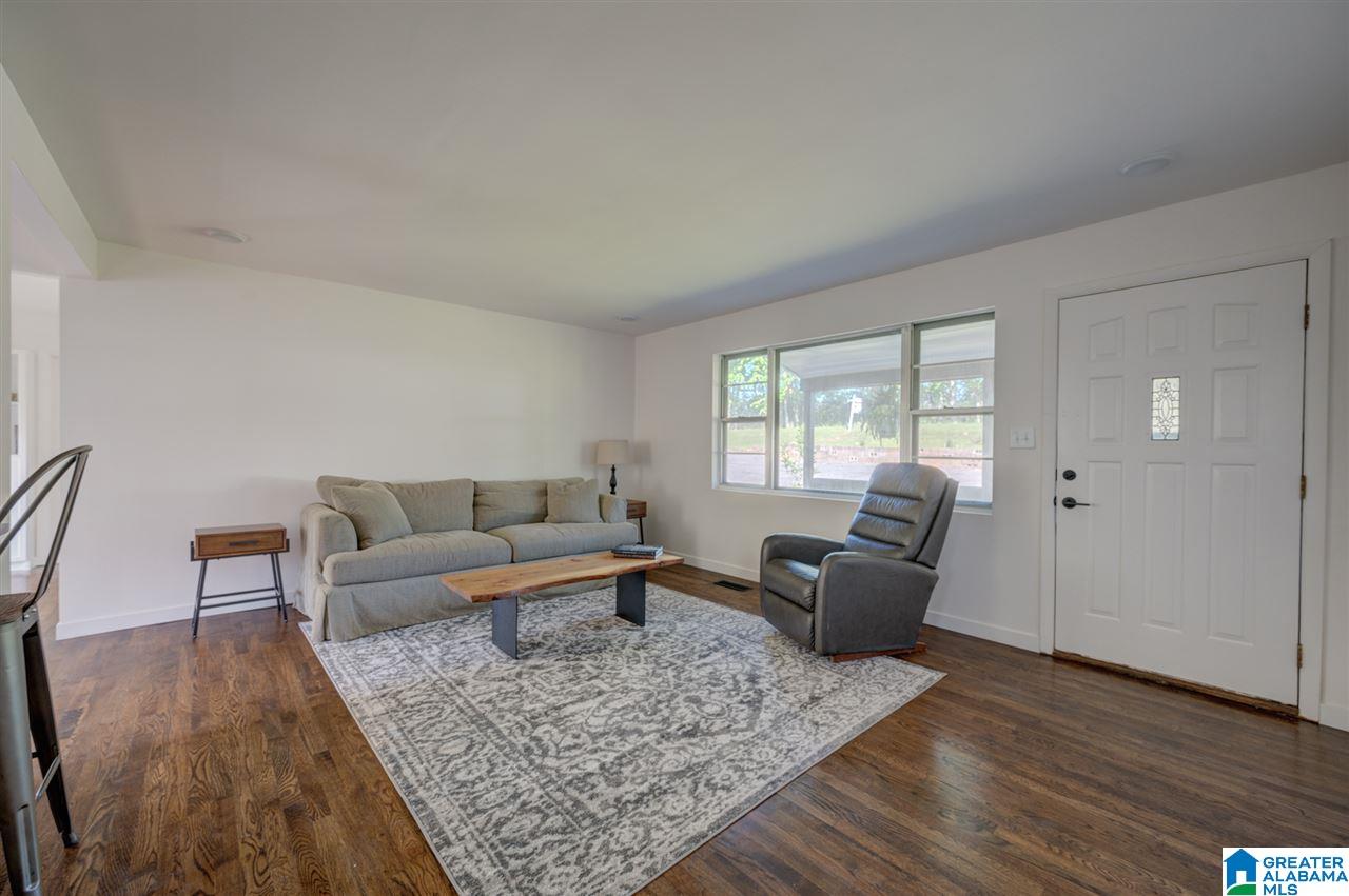 2898 Corner Road Warrior, AL 35180 - Photo 6 of 29
