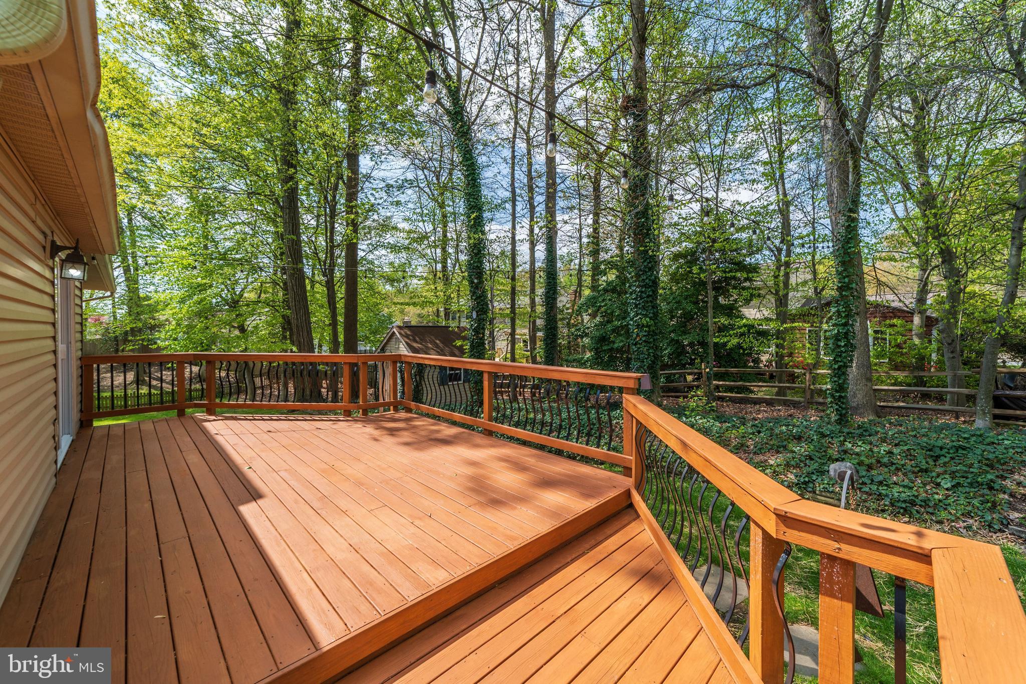 8326 Lindside Way Springfield, VA 22153 - Photo 21 of 48 SUN DECK