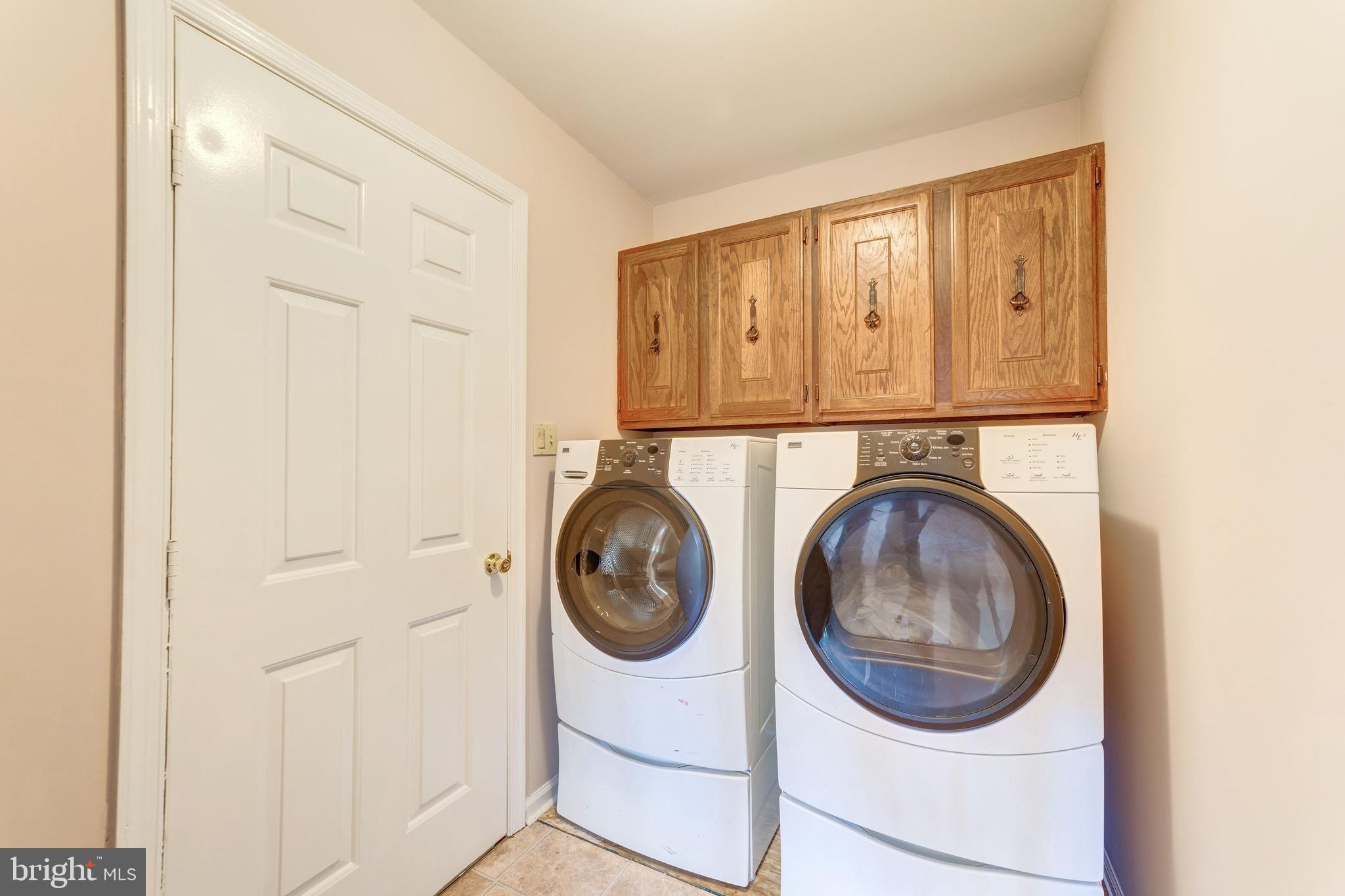 8326 Lindside Way Springfield, VA 22153 - Photo 29 of 48 LAUNDRY ROOM, MAIN LEVEL