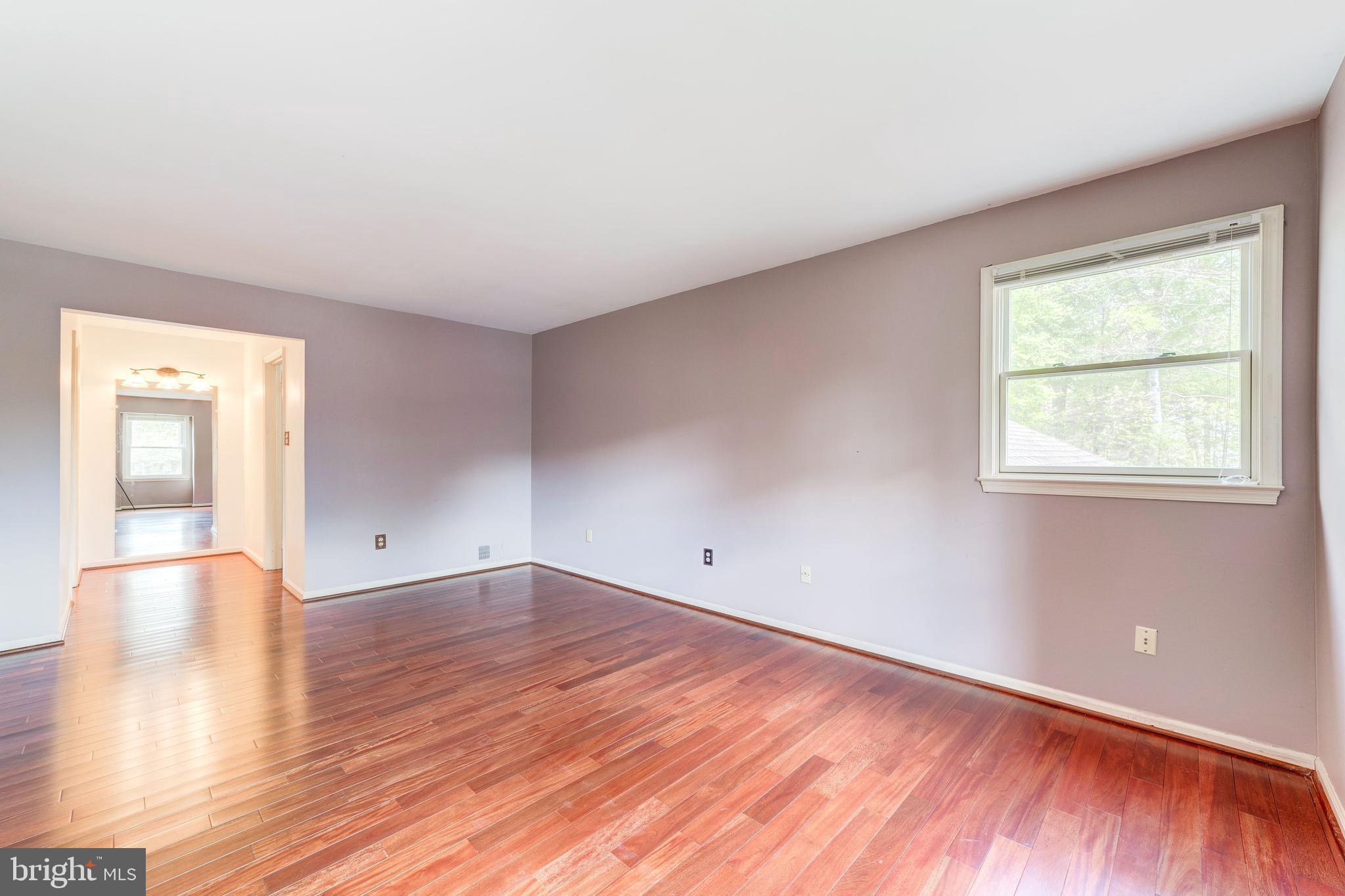 8326 Lindside Way Springfield, VA 22153 - Photo 32 of 48 MASTER BEDROOM