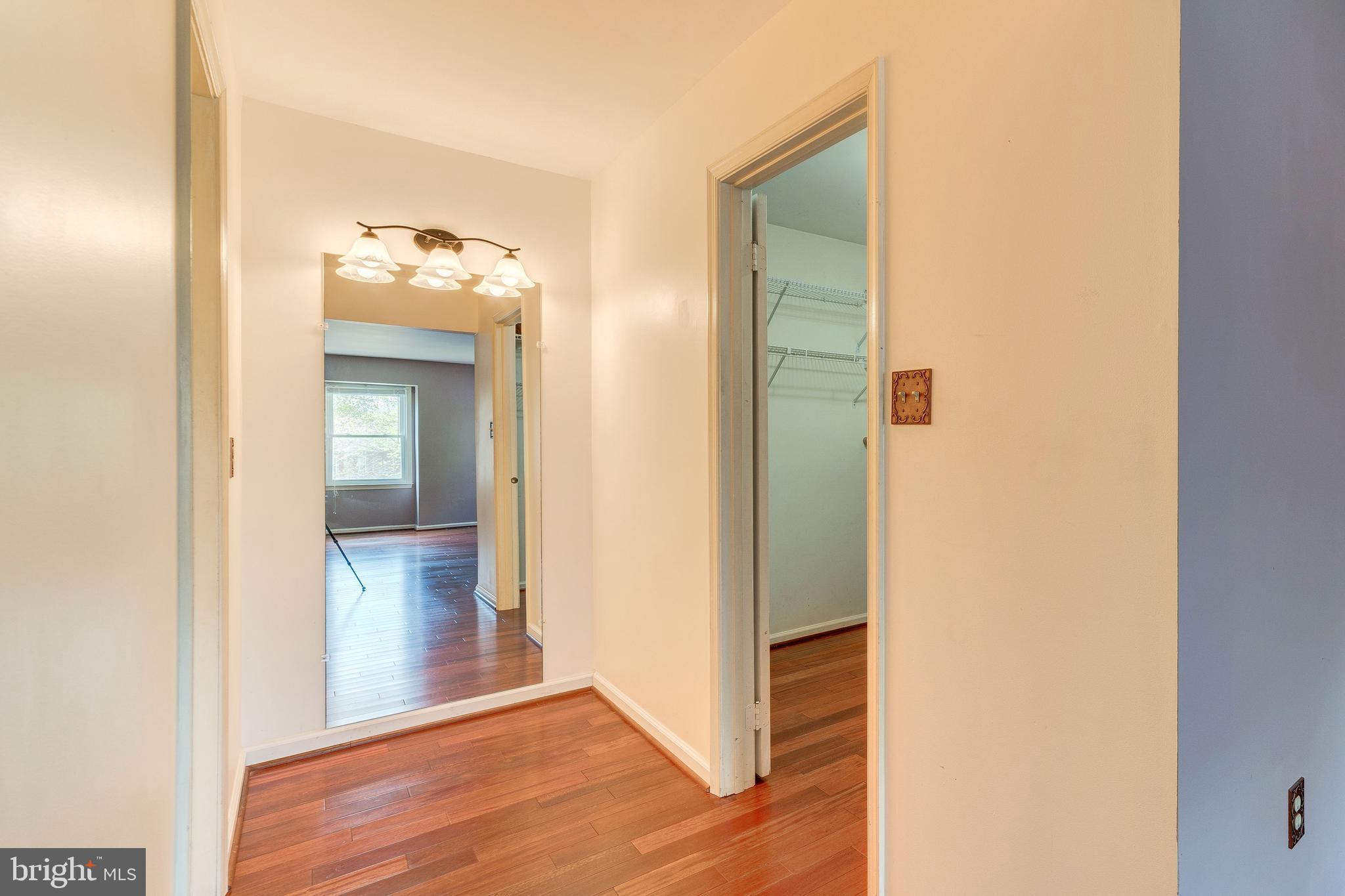 8326 Lindside Way Springfield, VA 22153 - Photo 33 of 48 MASTER DRESSING HALL