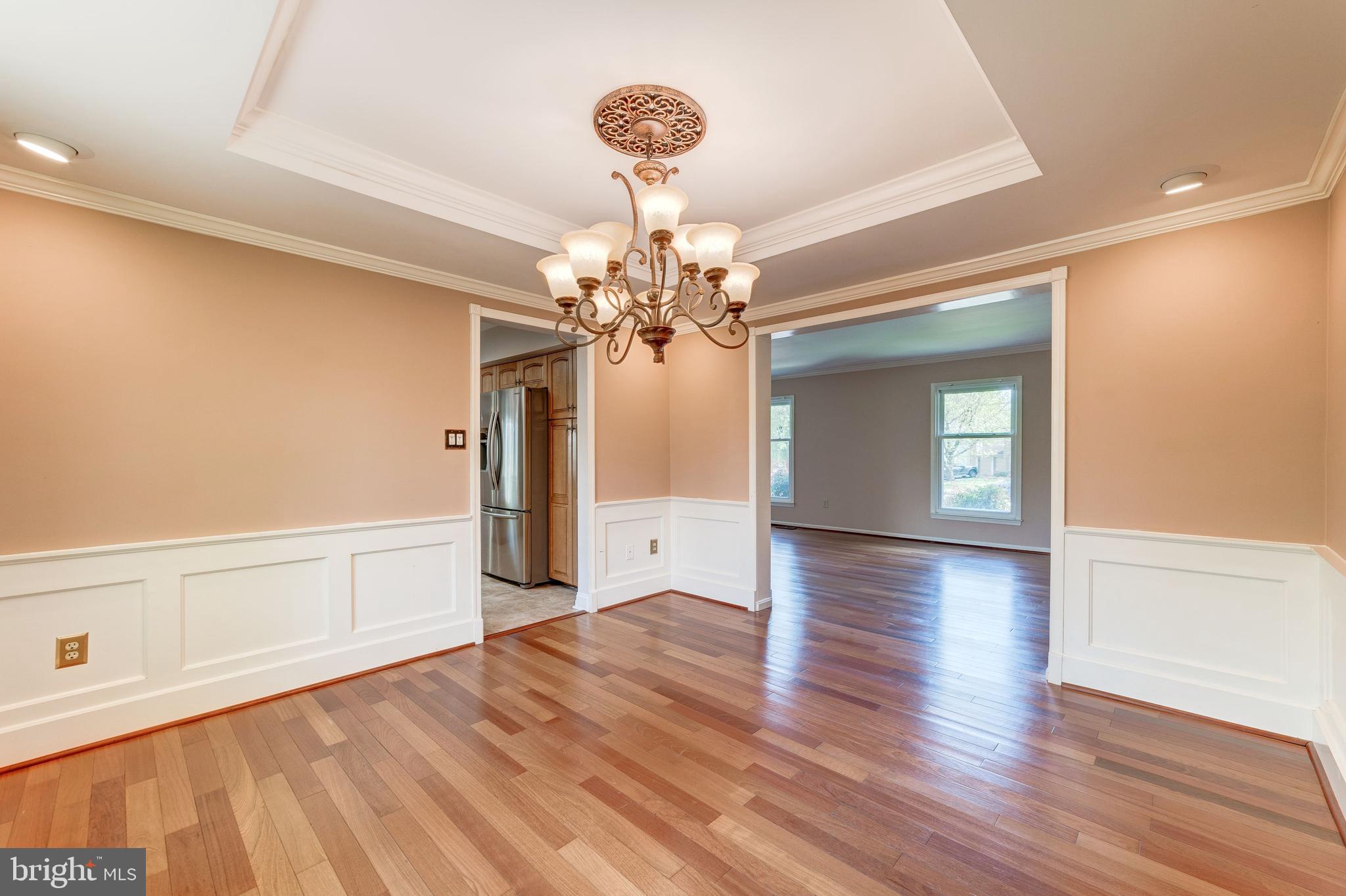 8326 Lindside Way Springfield, VA 22153 - Photo 9 of 48 DINING ROOM