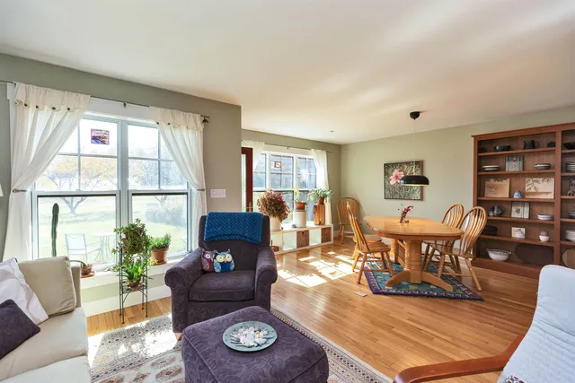 $560,000 | 100 A Steele Road, Peterborough, NH 03458