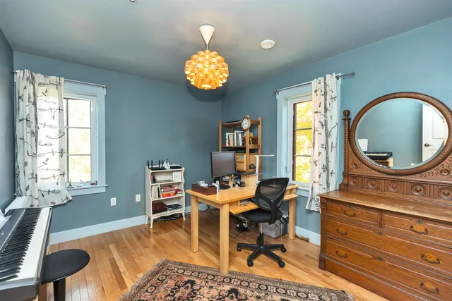 $560,000 | 100 A Steele Road, Peterborough, NH 03458