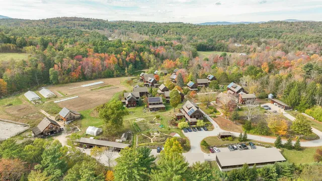 $560,000 | 100 A Steele Road, Peterborough, NH 03458
