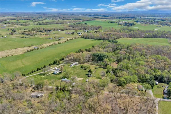 $273,000 | 784 Burch Lane, McMinnville, TN 37110