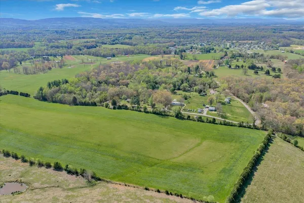 $273,000 | 784 Burch Lane, McMinnville, TN 37110
