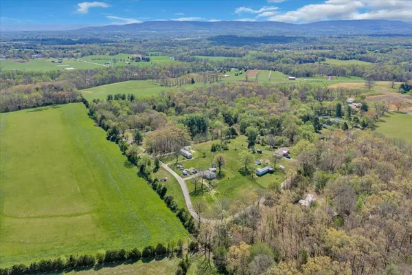 $273,000 | 784 Burch Lane, McMinnville, TN 37110