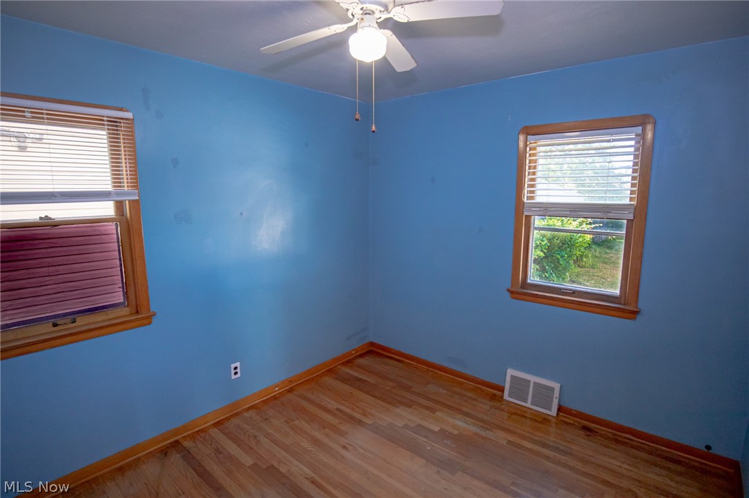 13708 Rockside Road Garfield Heights, OH 44125 - Photo 16 of 27