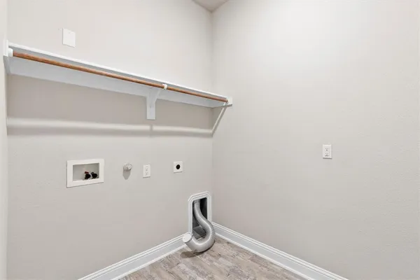 $2,700 | 576 Spruce Trail, Forney, TX 75126