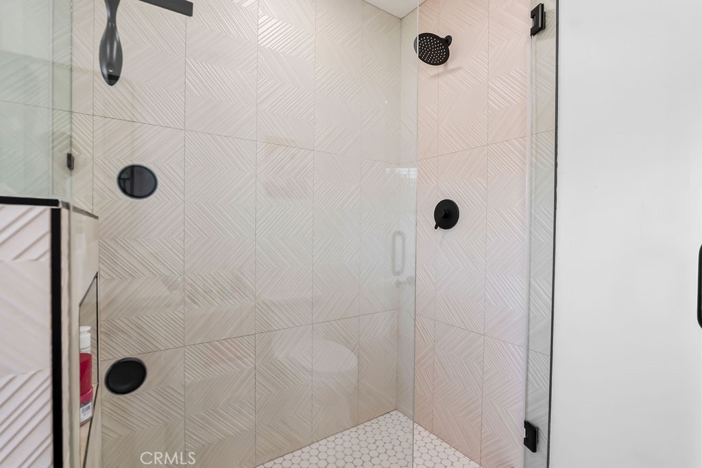 5651 Magnolia Avenue Rialto, CA 92377 - Photo 17 of 37