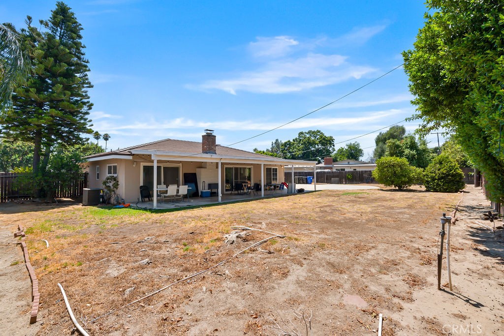 5651 Magnolia Avenue Rialto, CA 92377 - Photo 24 of 37