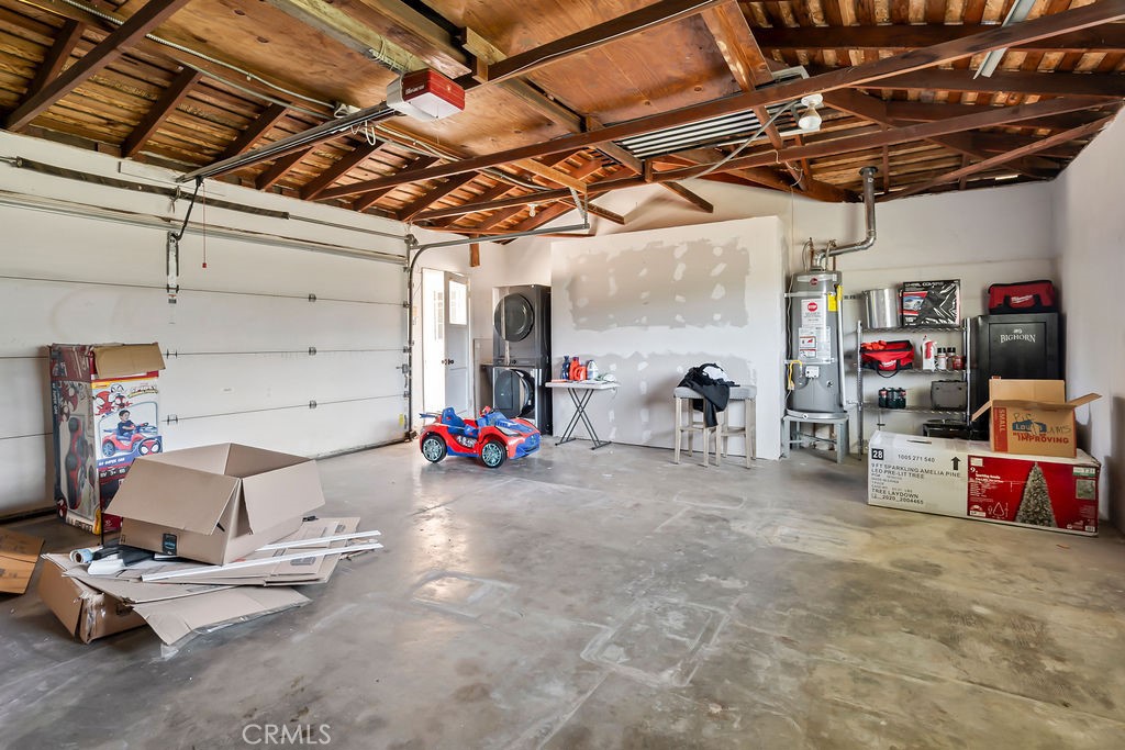 5651 Magnolia Avenue Rialto, CA 92377 - Photo 26 of 37