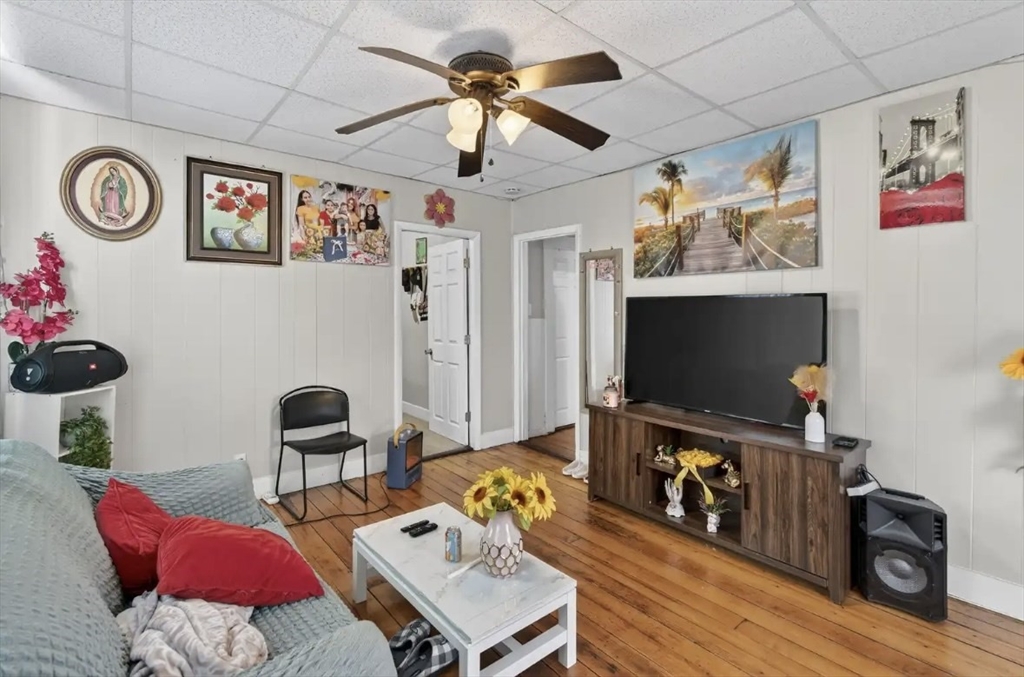 464 Birch Street Fall River, MA 02724 - Photo 12 of 19