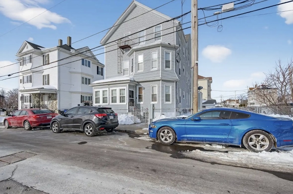 464 Birch Street Fall River, MA 02724 - Photo 3 of 19