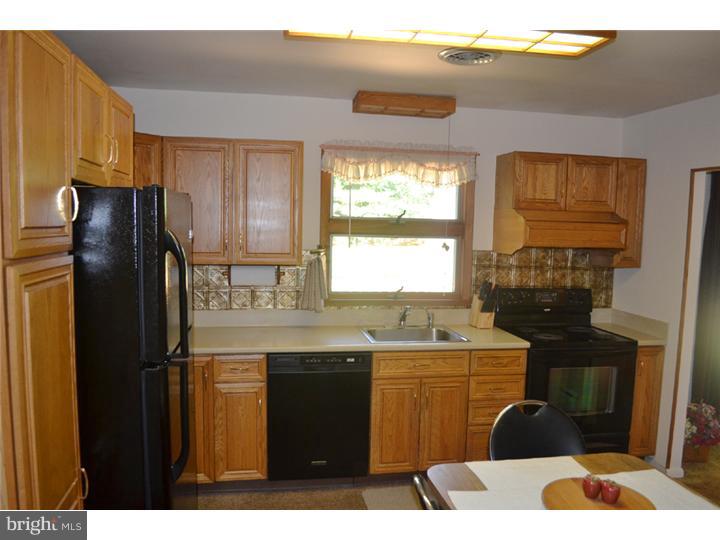 224 Becker Road North Wales, PA 19454 - Photo 5 of 14 Gallery Image 5