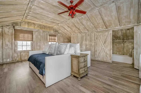 $1,165,000 | 153 South Shore Drive, Amarillo, TX 79118