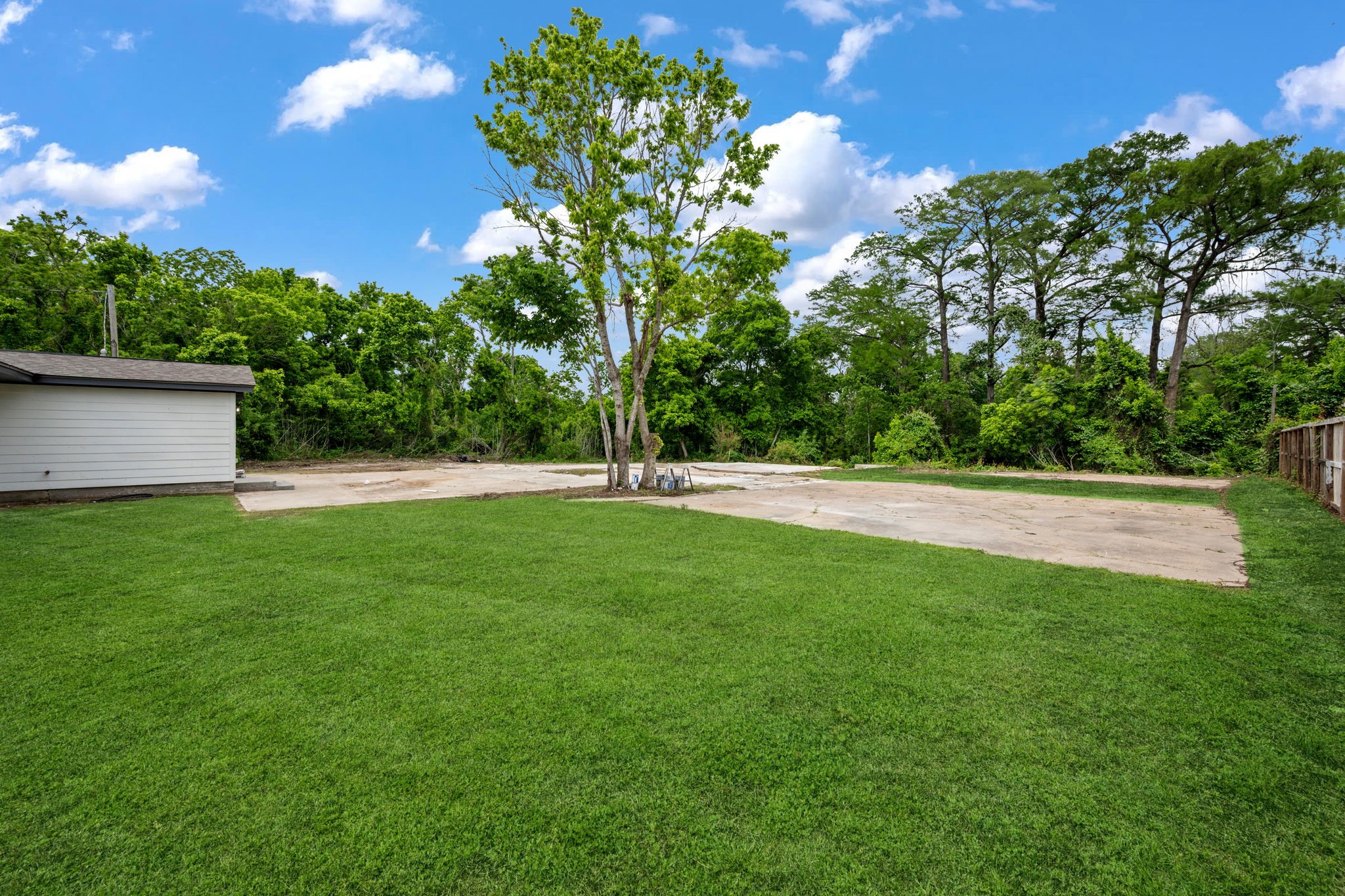 1313 Cos Street Liberty, TX 77575 - Photo 23 of 24