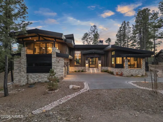 $7,582,000 | 2733 East Byrds View Drive, Unit 329, Flagstaff, AZ 86005