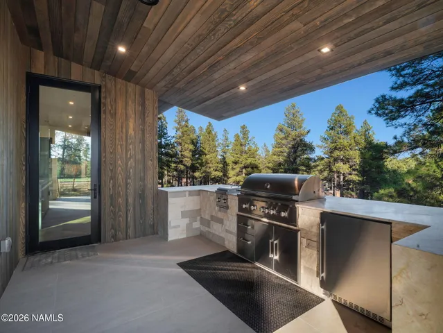 $7,582,000 | 2733 East Byrds View Drive, Unit 329, Flagstaff, AZ 86005