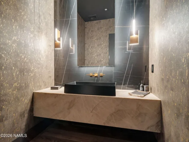 $7,582,000 | 2733 East Byrds View Drive, Unit 329, Flagstaff, AZ 86005