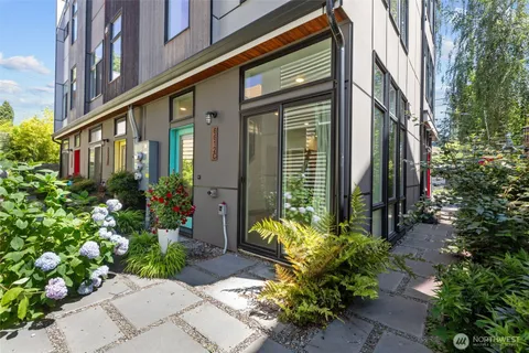 $600,000 | 6612 Corson Avenue South, Unit C, Seattle, WA 98108