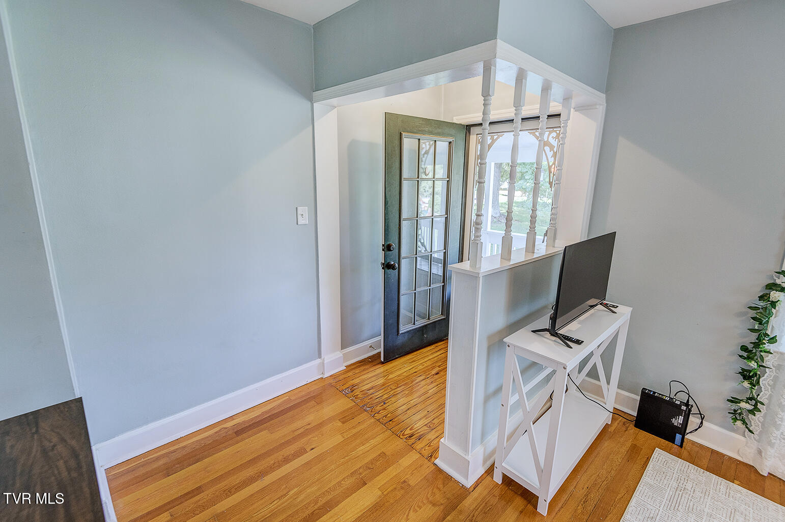 203 South Cherokee Street Jonesborough, TN 37659 - Photo 32 of 50 103-Cherokee-Jonesborough-TN-Interior_78