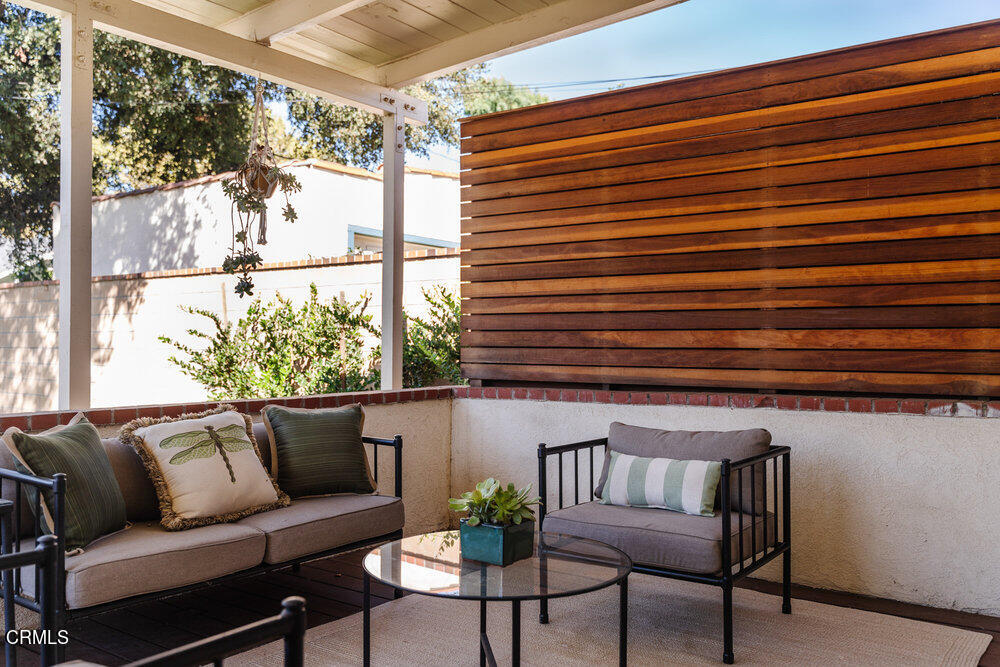 2089 Mar Vista Avenue Altadena, CA 91001 - Photo 26 of 32 a outdoor living with furniture
