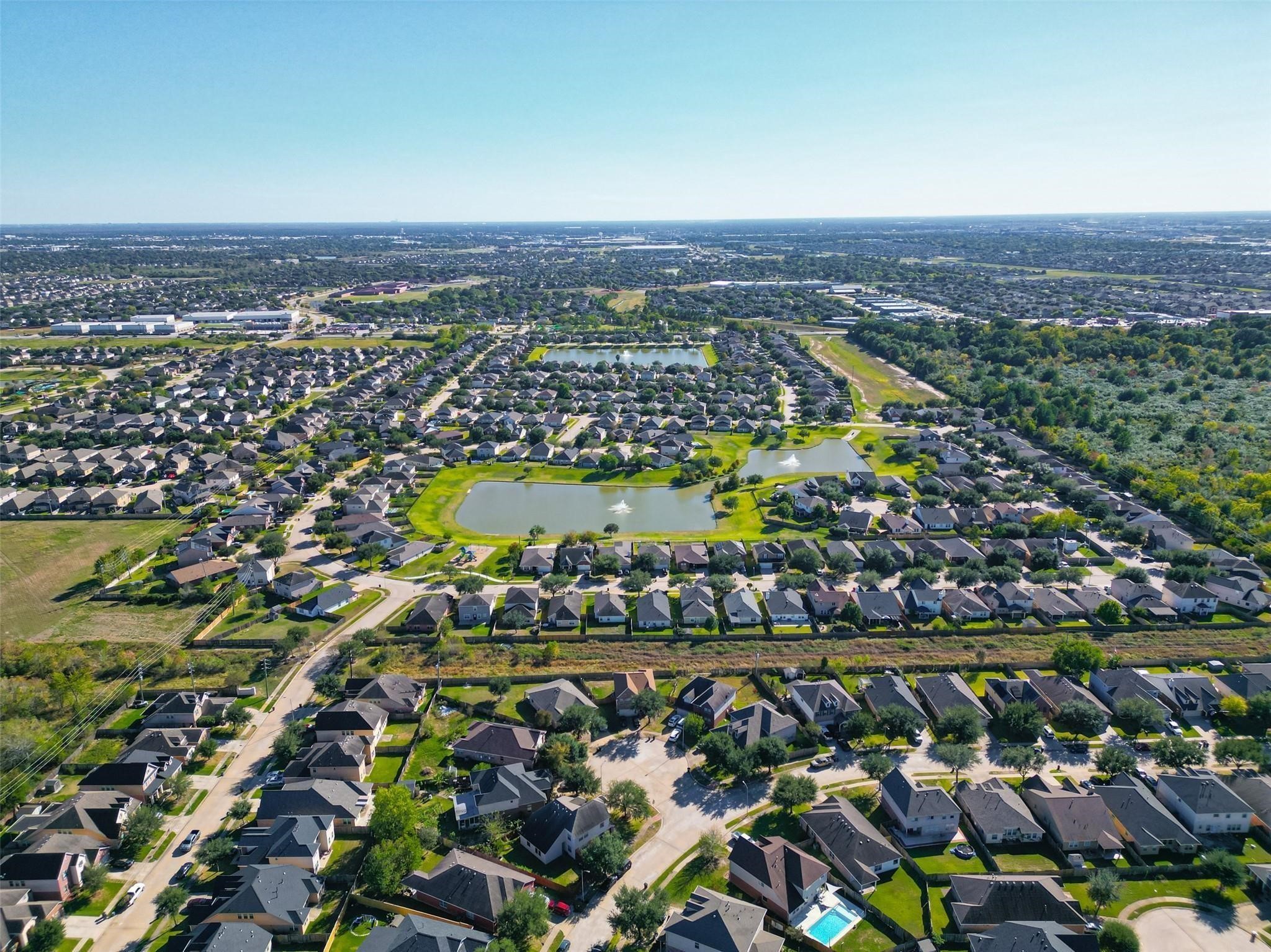 21623 Mid Peak Way Katy, TX 77449 - Photo 38 of 38 an aerial view of residential building and outdoor space