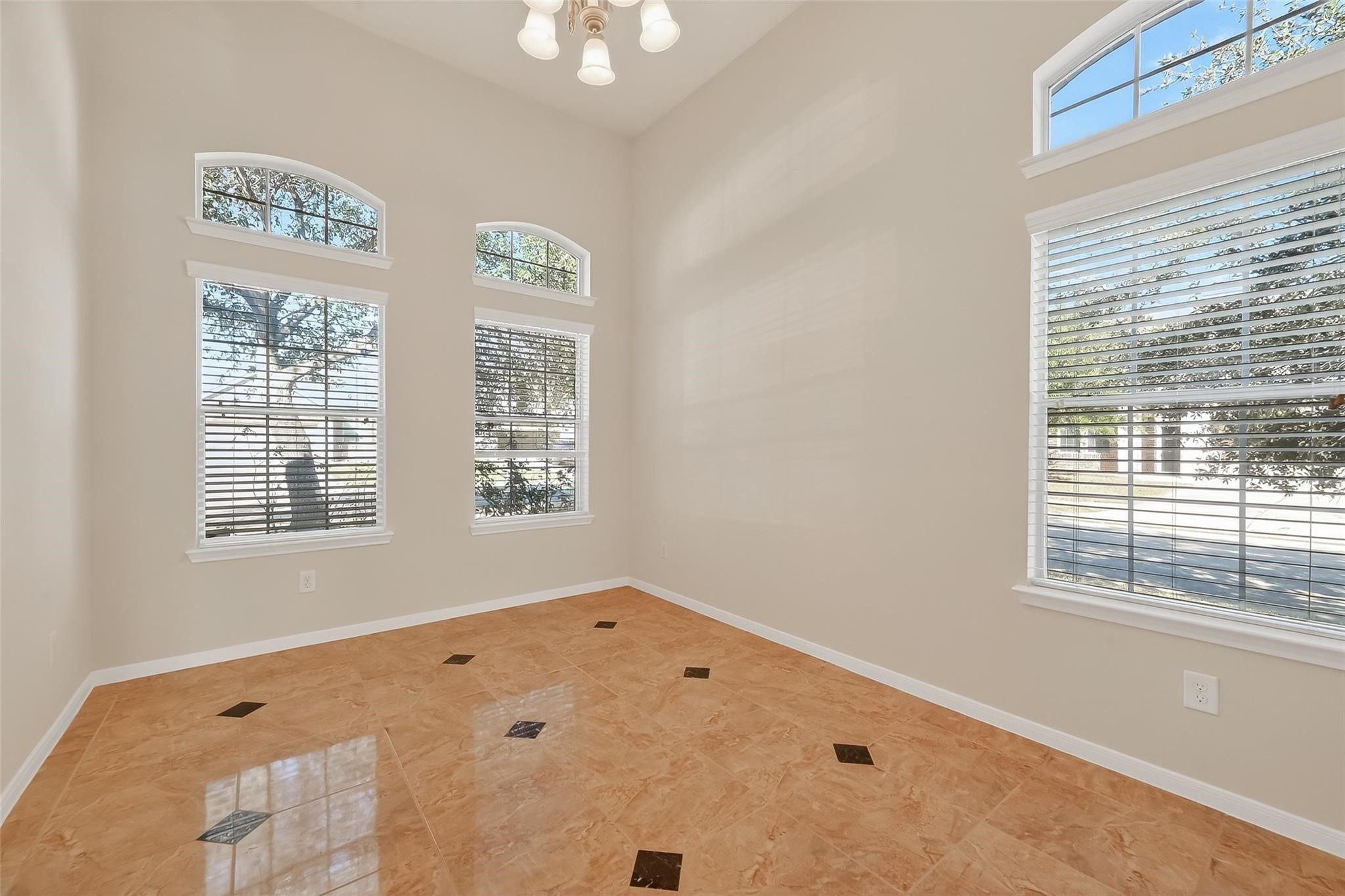 21623 Mid Peak Way Katy, TX 77449 - Photo 5 of 38 a view of an empty room with a window