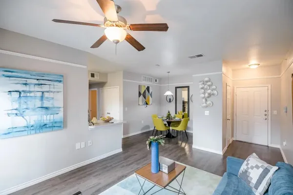 $795 | 6710 Babcock Road, Unit 1336, San Antonio, TX 78249