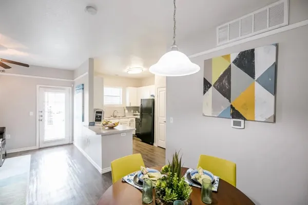 $795 | 6710 Babcock Road, Unit 1336, San Antonio, TX 78249