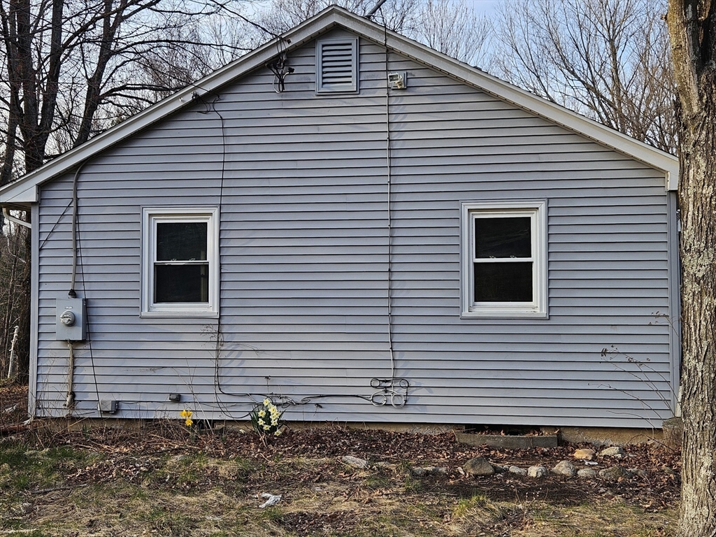 8 Curtis Road Southwick, MA 01077 - Photo 3 of 15 Gallery Image 3