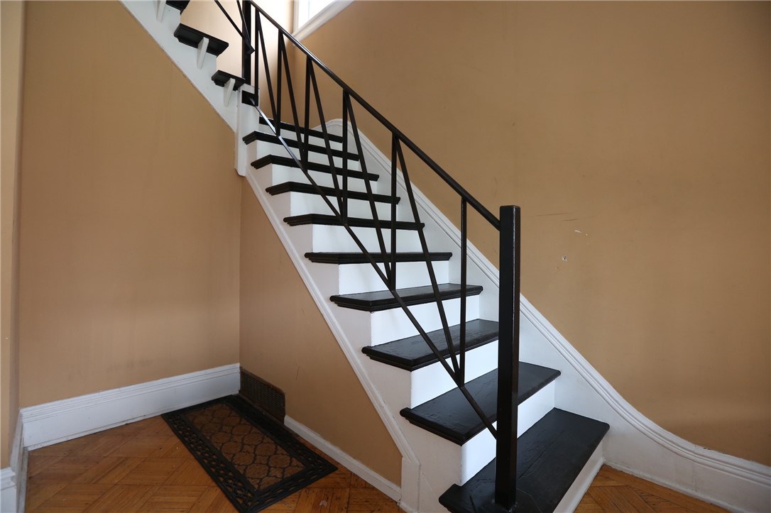 745 University Avenue, Unit DOWN Rochester, NY 14607 - Photo 3 of 23