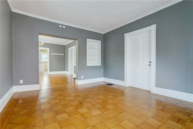 $1,350 | 745 University Avenue, Unit DOWN, Rochester, NY 14607