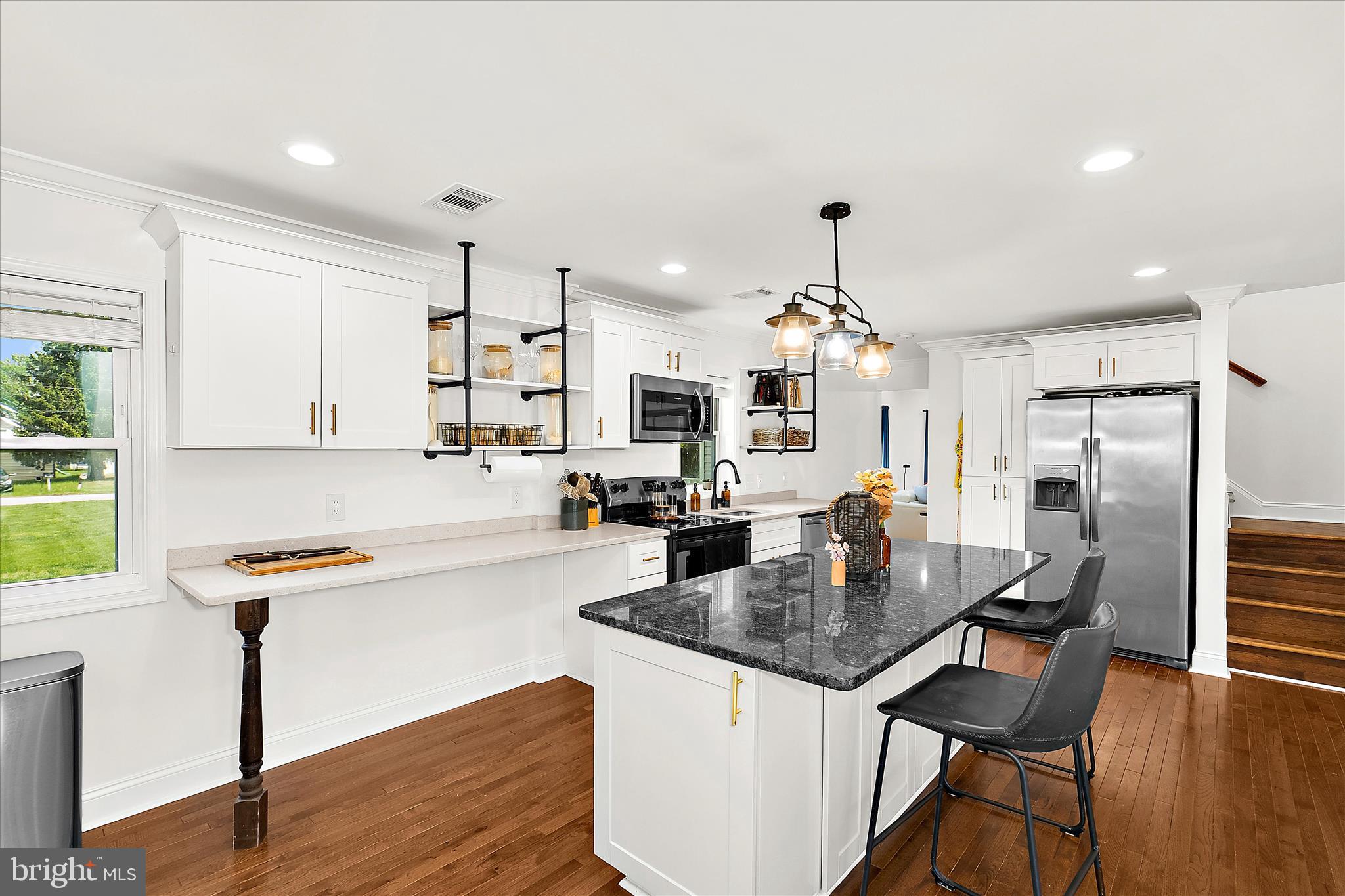 7604 Post Road Hanover, MD 21076 - Photo 7 of 36